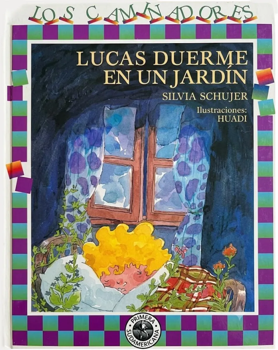 LUCAS DUERME EN UN JARDIN